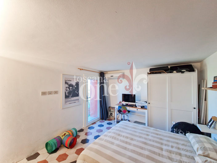 Image No.22-2 Bed House for sale