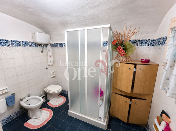 Image No.16-3 Bed House for sale