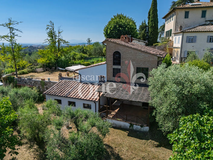 Image No.2-3 Bed House for sale