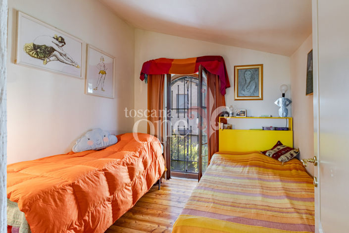 Image No.21-3 Bed House for sale