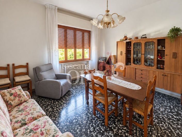 Image No.4-3 Bed House for sale