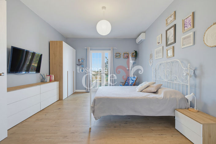 Image No.21-2 Bed Apartment for sale