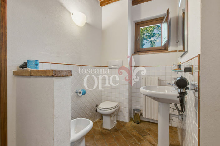 Image No.22-2 Bed Apartment for sale