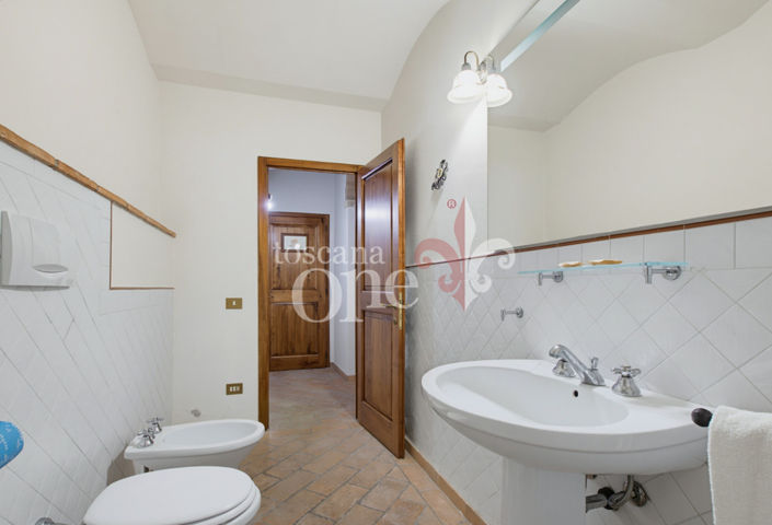Image No.26-2 Bed Apartment for sale