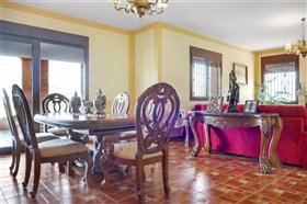 Image No.11-Villa de 5 chambres à vendre à Loja