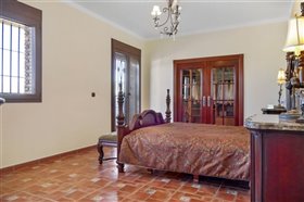 Image No.30-Villa de 5 chambres à vendre à Loja