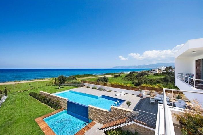 Image No.12-4 Bed House for sale