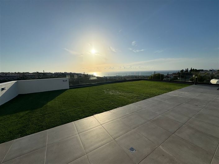 Image No.19-3 Bed Penthouse for sale