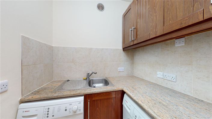 Image No.21-5 Bed House for sale