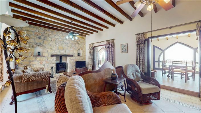 Image No.4-5 Bed House for sale