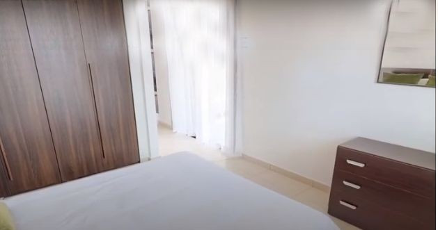 Image No.5-3 Bed House for sale