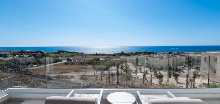 Image No.10-3 Bed House for sale