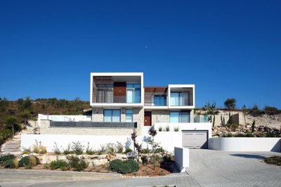 40ad3c40-db6d-4fd7-8437-b27b4f6628bc