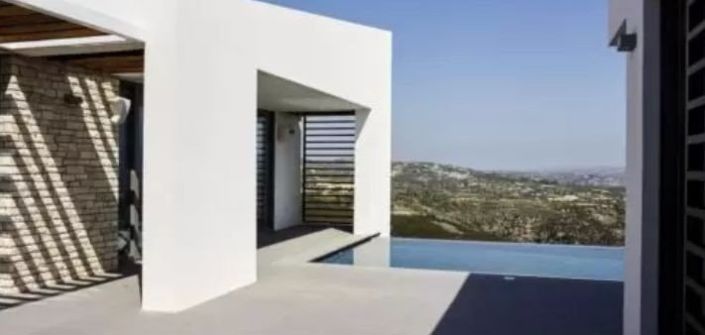 Image No.3-Maison de 4 chambres à vendre à Tsada