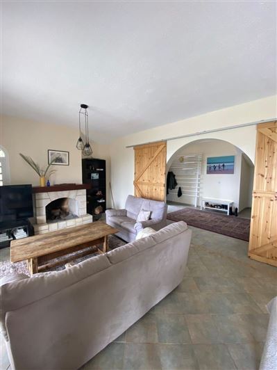 Image No.5-3 Bed House for sale