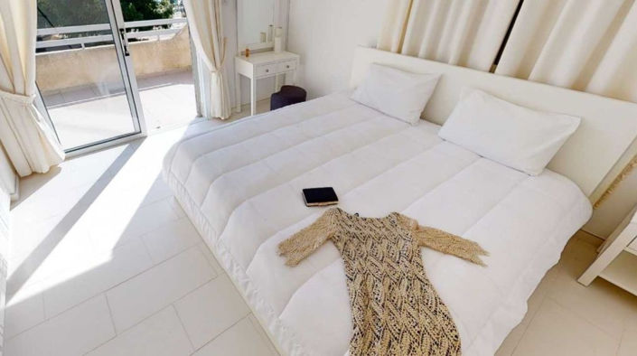 Image No.5-3 Bed House for sale