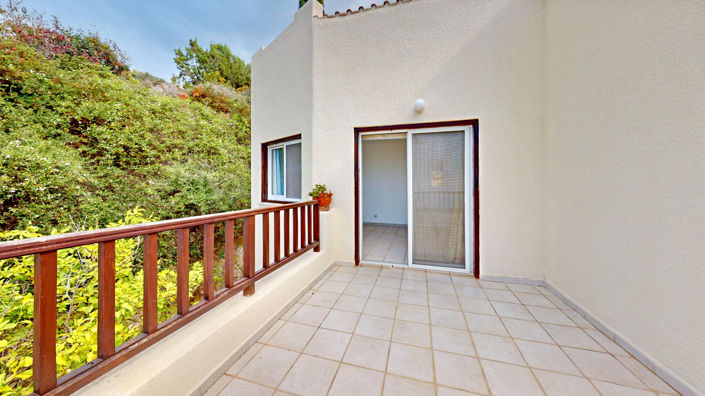 Image No.28-5 Bed House for sale