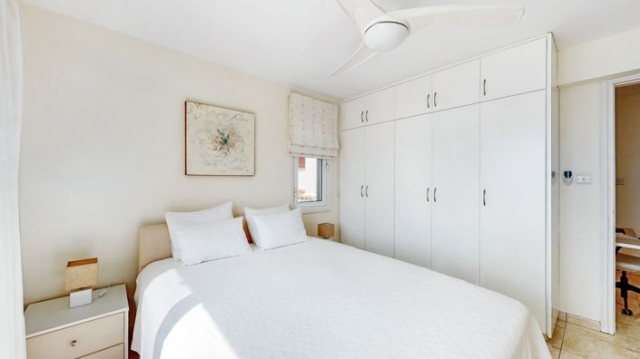 Image No.13-3 Bed House for sale