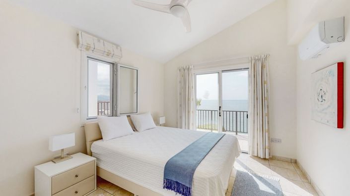 Image No.14-3 Bed House for sale