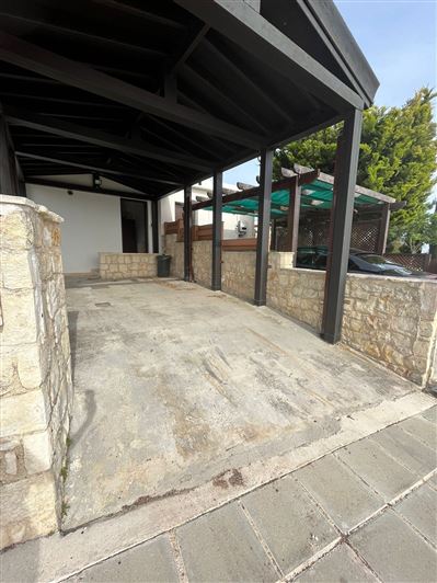 Image No.22-3 Bed House for sale