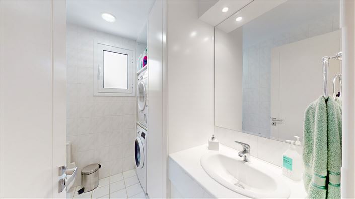 Image No.25-5 Bed House for sale