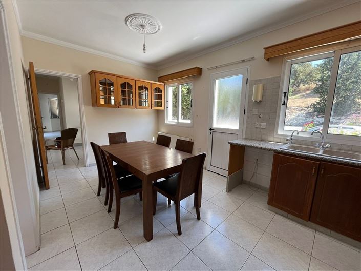 Image No.5-Maison de 3 chambres à vendre à Tsada