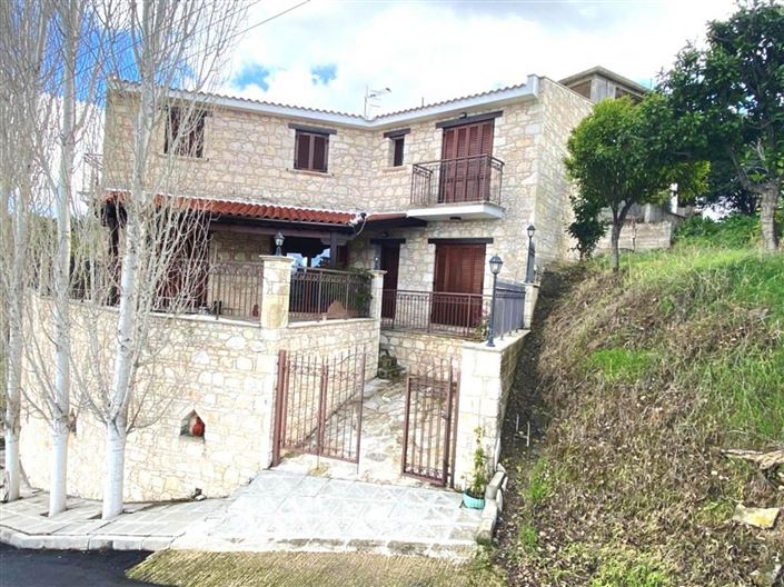 Image No.1-Maison de 3 chambres à vendre à Lysos