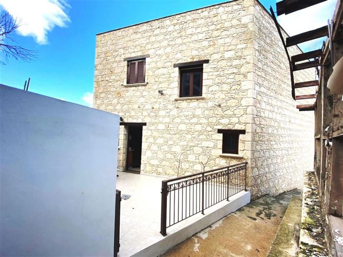 Image No.13-3 Bed House for sale