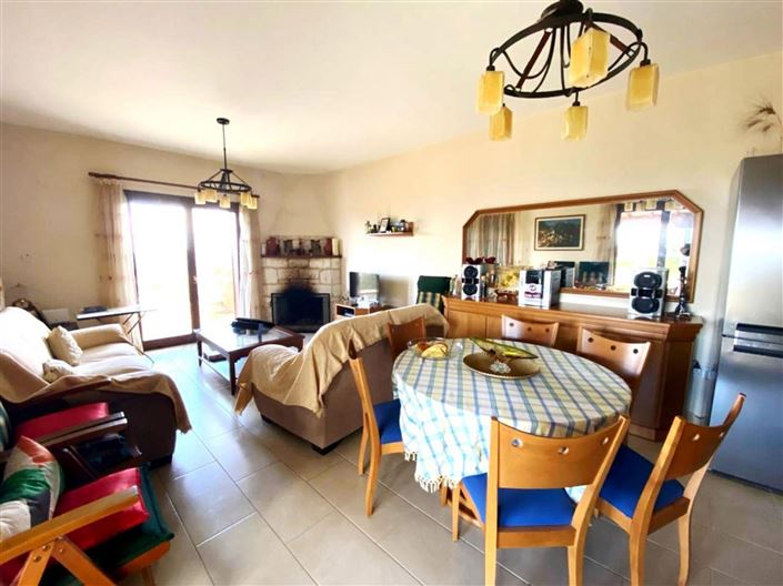 Image No.2-3 Bed House for sale