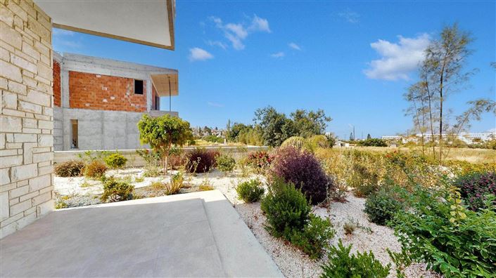 Image No.21-3 Bed House for sale