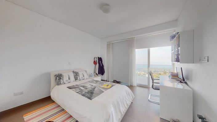 Image No.13-5 Bed House for sale