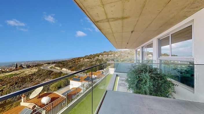 Image No.28-5 Bed House for sale