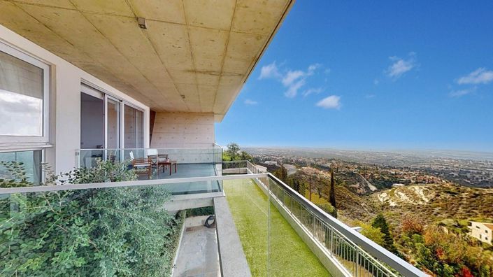 Image No.29-5 Bed House for sale