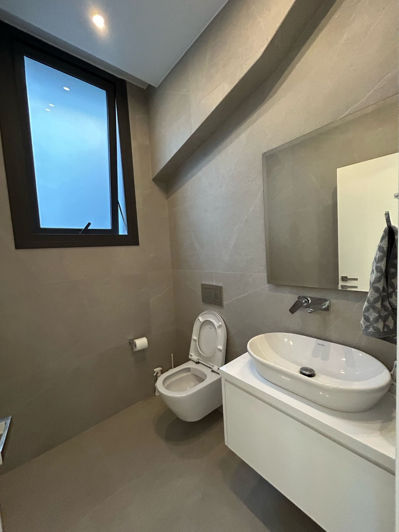 Image No.12-4 Bed House for sale