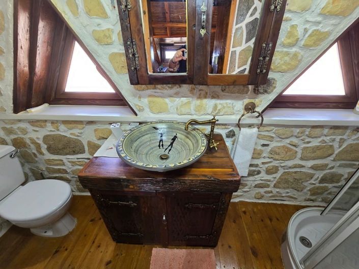 Image No.11-7 Bed House for sale