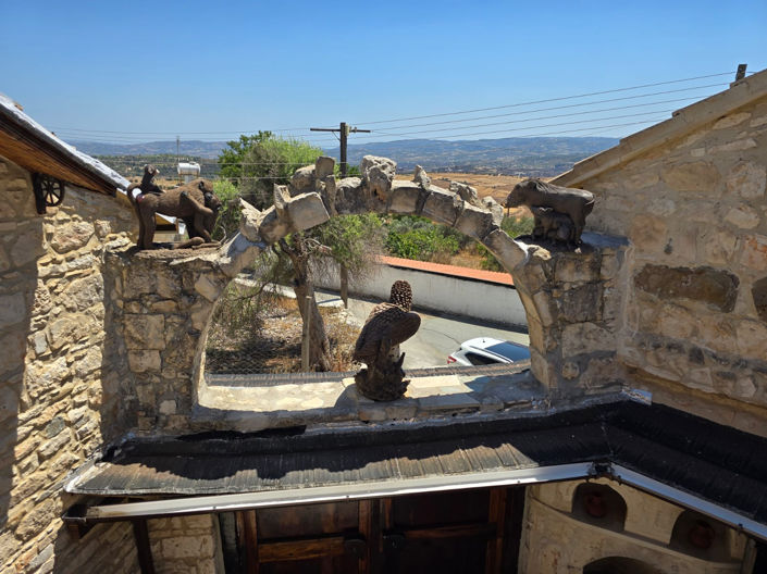 Image No.18-7 Bed House for sale