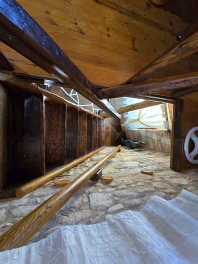 Image No.7-7 Bed House for sale