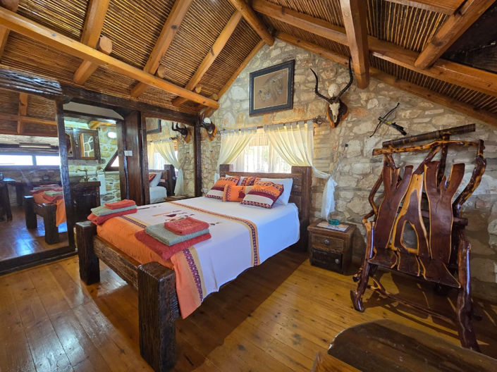 Image No.9-7 Bed House for sale