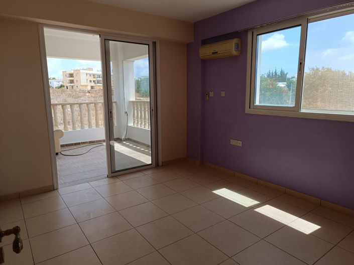 Image No.12-Appartement de 3 chambres à vendre à Empa