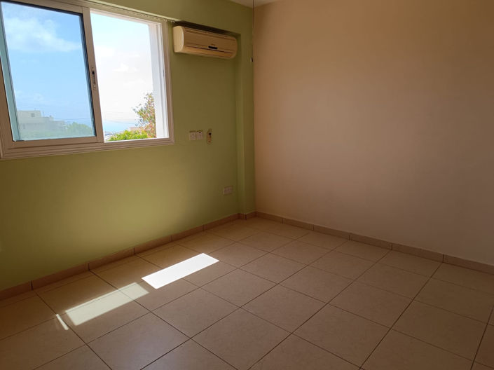 Image No.8-Appartement de 3 chambres à vendre à Empa