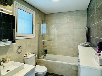 9bc6770d-011c-4078-9ec9-8b69000d152c