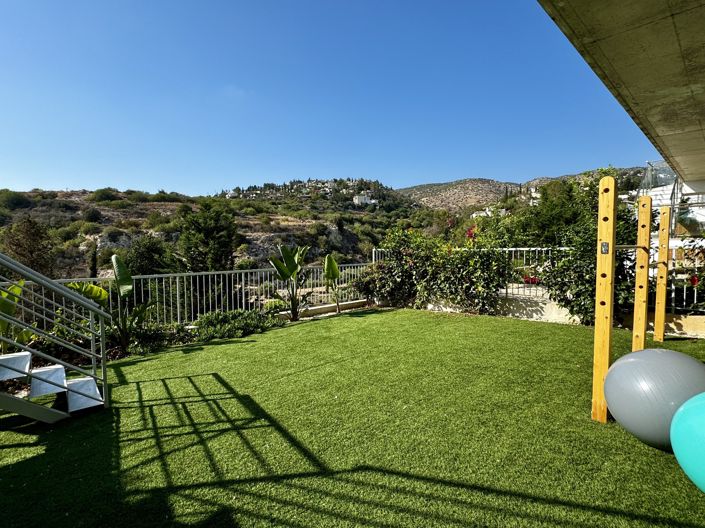 Image No.7-3 Bed House for sale