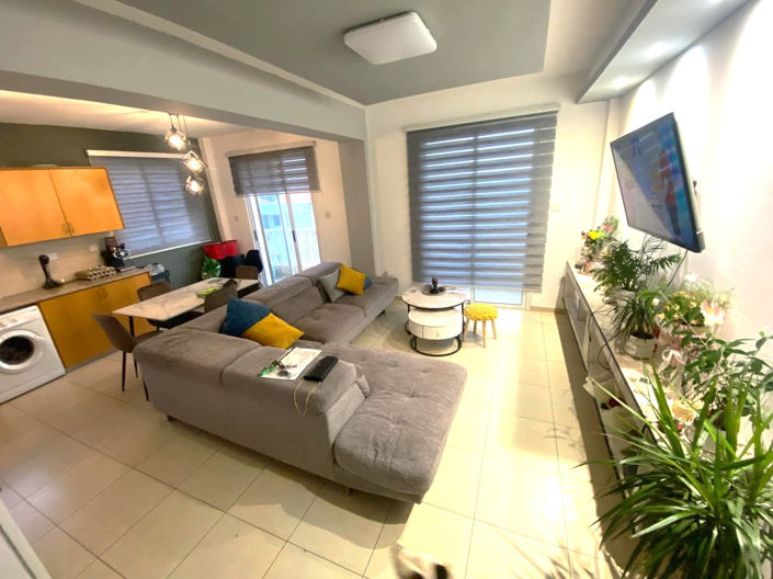 Image No.2-Appartement de 2 chambres à vendre à Chlorakas