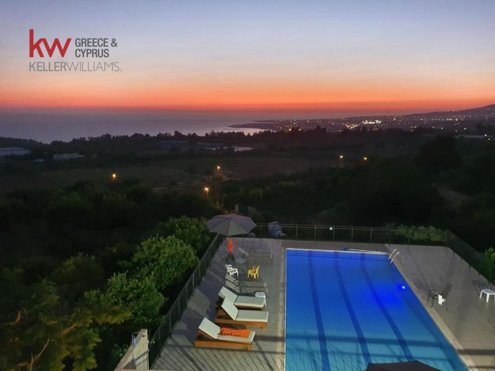 Image No.11-5 Bed House for sale