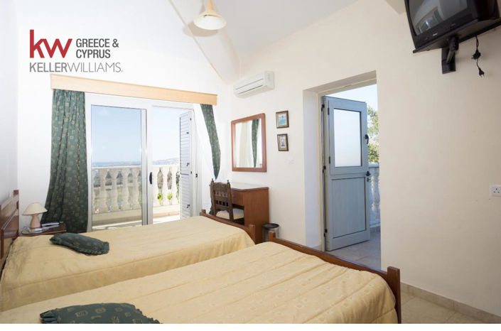 Image No.4-5 Bed House for sale