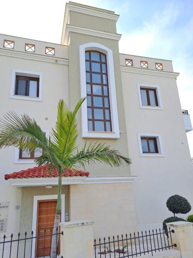 Image No.30-Appartement de 2 chambres à vendre à Peyia