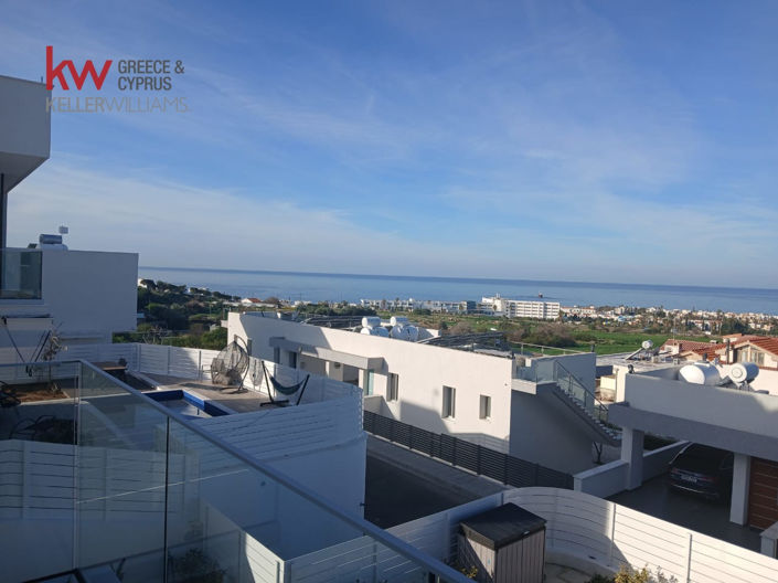 Image No.24-3 Bed House for sale