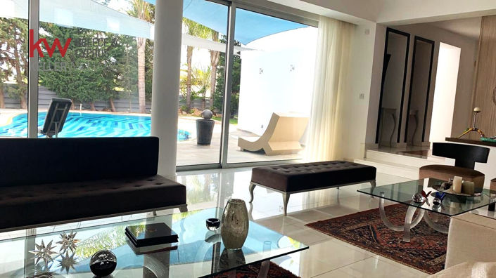 Image No.12-5 Bed House for sale