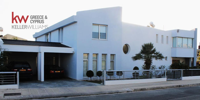 Image No.13-5 Bed House for sale