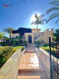 1 - Peyia, House